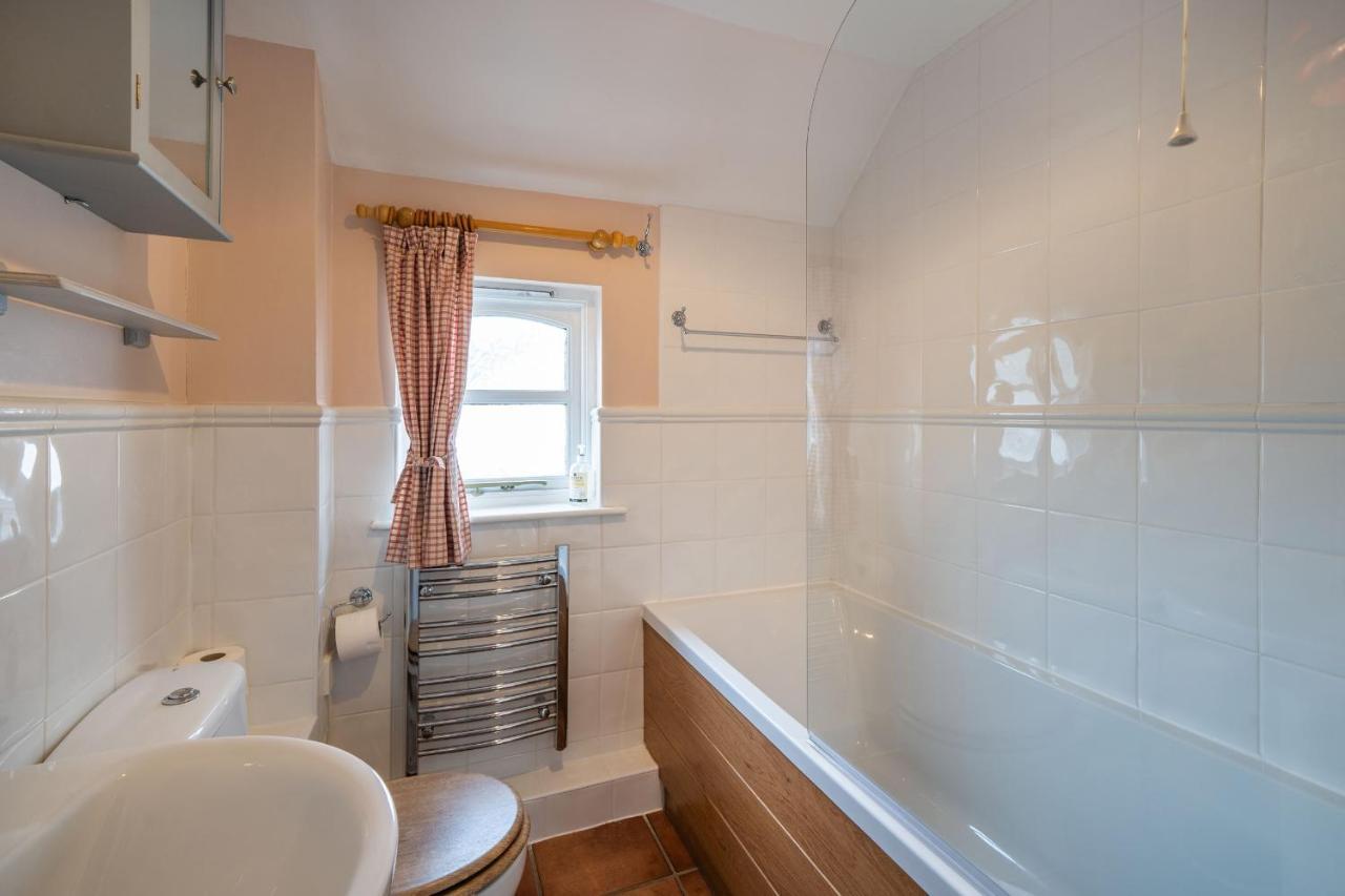 Amber Cottage Holker Экстерьер фото